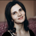 Олена Звурська
