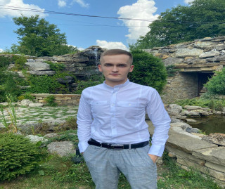 Коваль Юрій